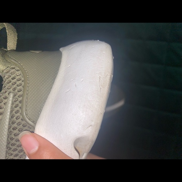 Nike Shoes - Picture 7 of 7